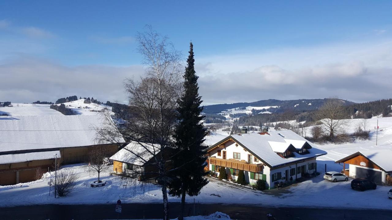 Fewo Friado Im Ferienpark Oa - Ohne Zusatzkosten Nach Anreise - Mit Hallenbad, W-Lan, Pkw-Garage, Kurtaxe Mit Allgaeu-Walser-Pass, Bett- Und Handtuch-Waesche Sowie End-Reinigung Мисен-Вилхамс Екстериор снимка